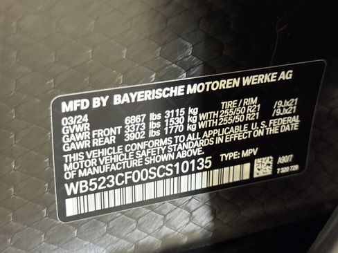 Used 2025 BMW iX xDrive50 w/ Sport Package AWD/4WD image 38