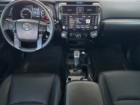 Used 2022 Toyota 4Runner TRD Off-Road Premium AWD/4WD image 15