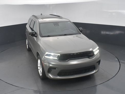 Used 2024 Dodge Durango GT image 19