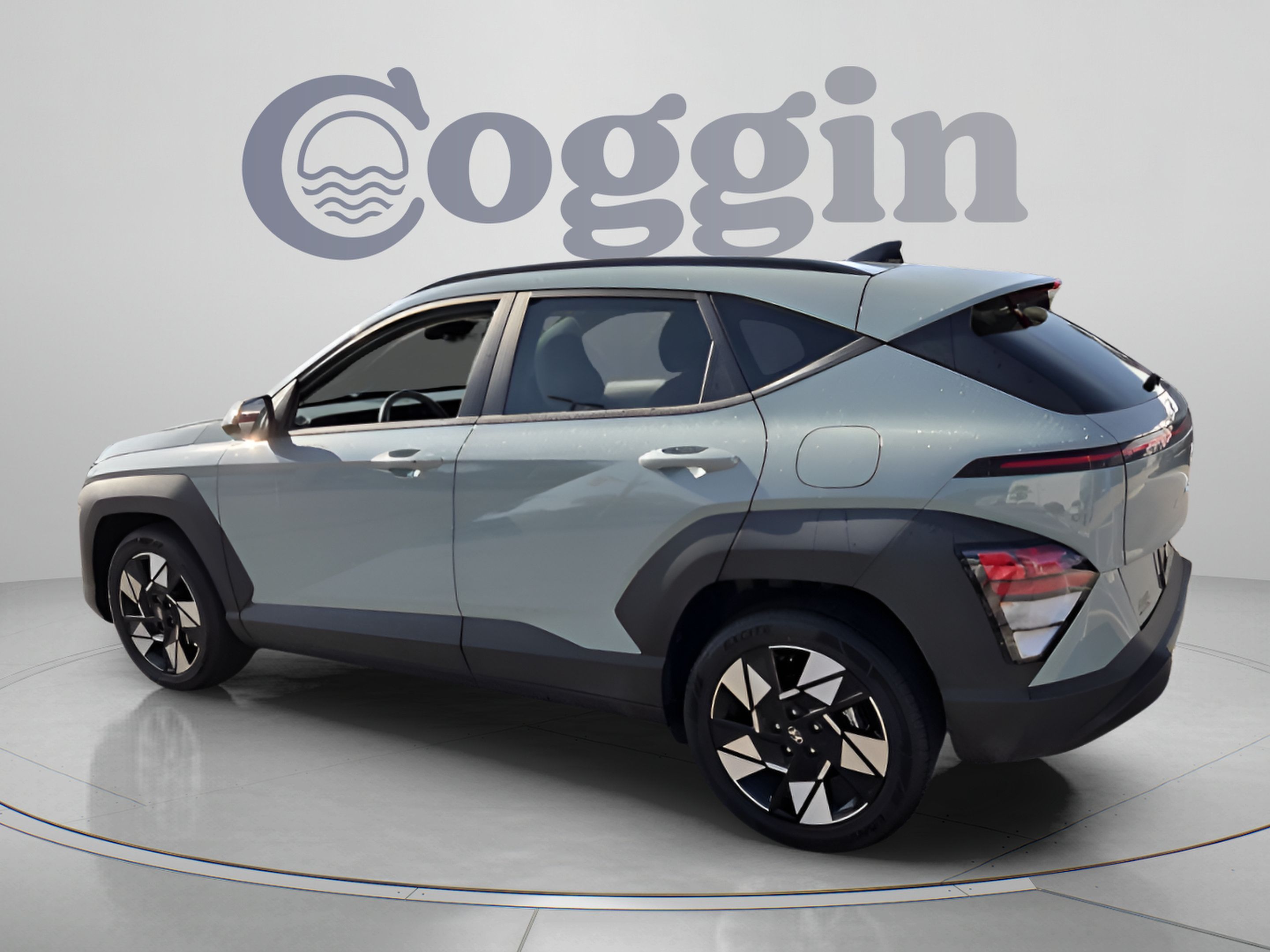 Used 2025 Hyundai Kona SEL FWD image 3