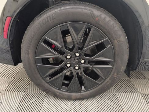 Used 2025 Ford Mustang Mach-E Premium w/ Sport Appearance Package image 19