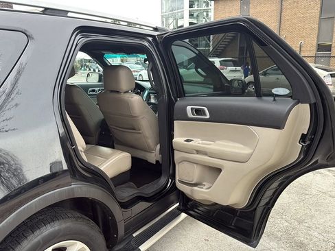 Used 2012 Ford Explorer XLT image 21