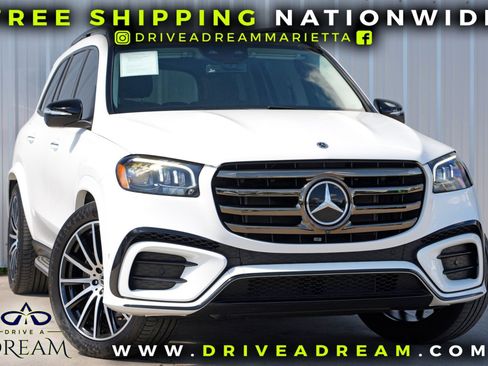 Used 2024 Mercedes-Benz GLS 580 GLS 580 w/ Night Package image 2