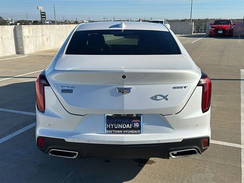 Used 2025 Cadillac CT4 Premium Luxury image 12