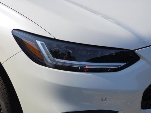 Used 2026 Honda HR-V EX-L image 4