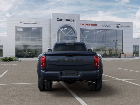 New 2026 RAM 3500 Big Horn AWD/4WD image 7