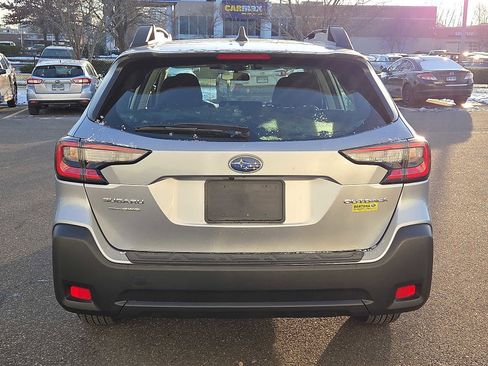 Certified 2025 Subaru Outback image 5