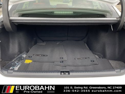 Used 2022 Lexus IS 350 F Sport image 36