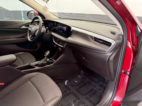 Used 2024 Buick Encore GX Preferred FWD image 66