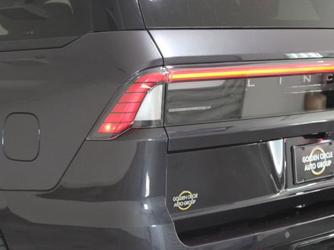 New 2025 Lincoln Navigator Reserve w/ Jet Appearance Package image 59