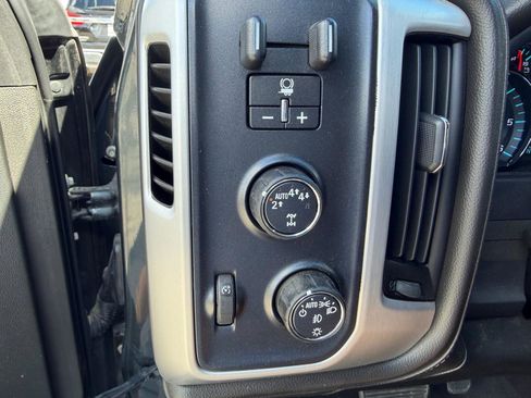 Used 2018 GMC Sierra 1500 SLT AWD/4WD image 15