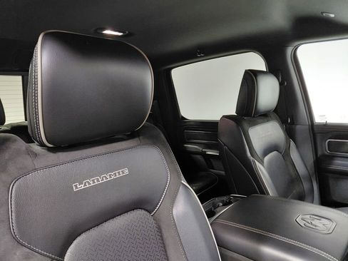 Used 2022 RAM 1500 Laramie AWD/4WD image 37