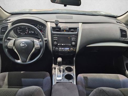 Used 2013 Nissan Altima 2.5 SV FWD image 14