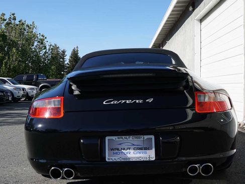 Used 2006 Porsche 911 Carrera 4 image 28
