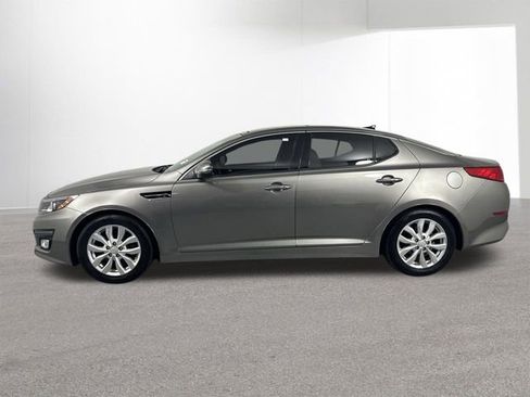 Used 2015 Kia Optima EX w/ EX Premium Package FWD image 28