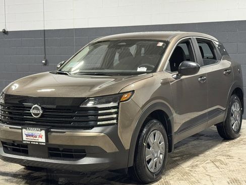 New 2026 Nissan Kicks S image 22