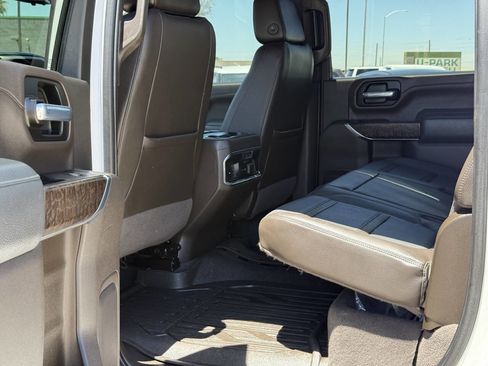 Used 2020 GMC Sierra 3500 Denali w/ Denali Ultimate Package AWD/4WD image 21