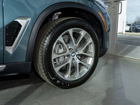 New 2026 BMW X5 xDrive40i w/ Climate Comfort Package image 6