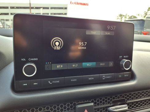 Certified 2025 Honda HR-V Sport image 6