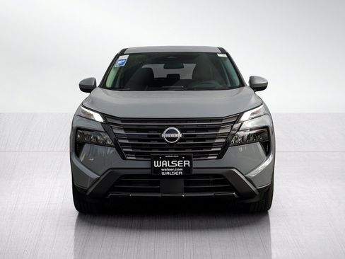 New 2026 Nissan Rogue SV w/ Cold Weather Package AWD/4WD image 2