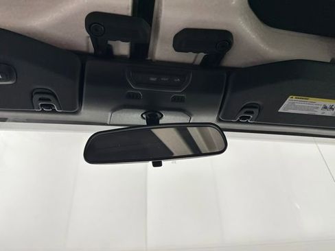 Used 2022 Jeep Gladiator Sport image 23