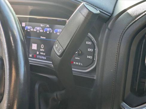 Used 2020 GMC Sierra 1500 AT4 w/ AT4 Premium Package AWD/4WD image 7