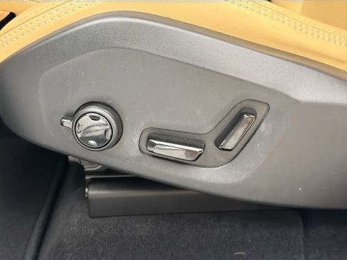 Used 2020 Volvo XC60 T5 Inscription w/ Protection Package Premier image 20