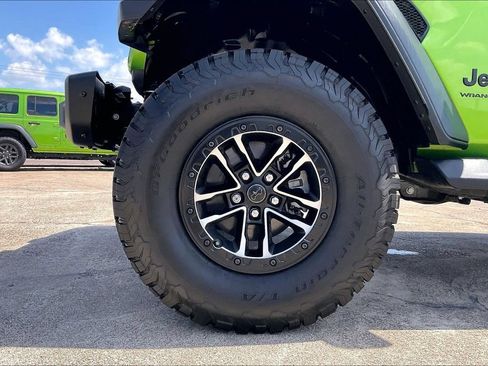 Used 2026 Jeep Wrangler Unlimited Sport AWD/4WD image 35