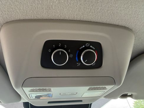 Used 2024 Ford Transit 350 XL RWD image 26