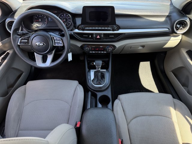 Used 2019 Kia Forte LXS FWD image 9