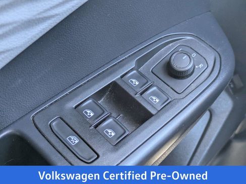 Certified 2024 Volkswagen Taos S FWD image 22