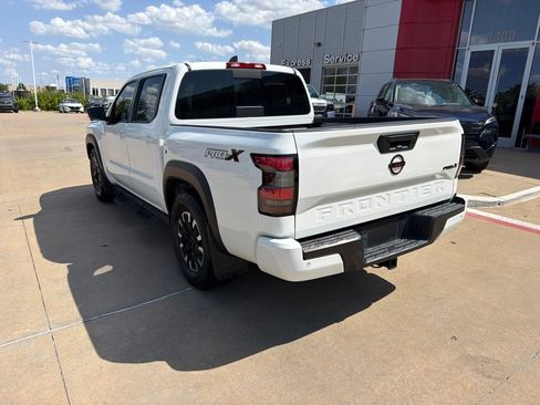 Used 2024 Nissan Frontier Pro-X w/ Pro Convenience Package RWD image 3