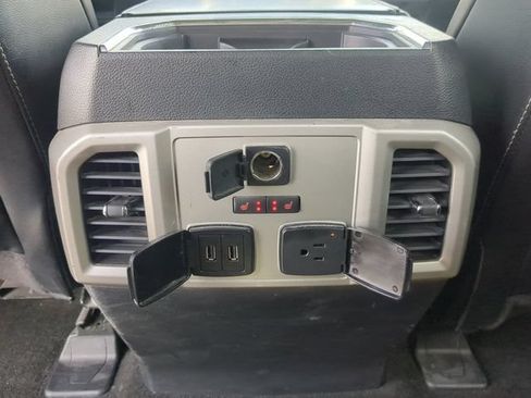 Used 2018 Ford F150 Lariat w/ Equipment Group 502A Luxury RWD image 16