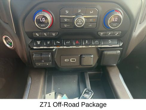 Used 2021 Chevrolet Silverado 2500 LTZ w/ LTZ Premium Package AWD/4WD image 23