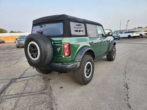 Used 2024 Ford Bronco Badlands AWD/4WD image 6