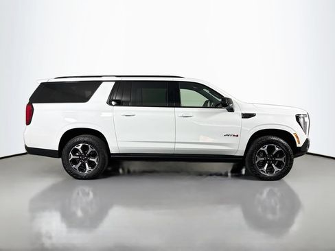 New 2026 GMC Yukon XL AT4 w/ AT4 Premium Package AWD/4WD image 8
