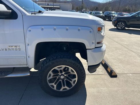 Used 2017 Chevrolet Silverado 1500 LT w/ All Star Edition image 7