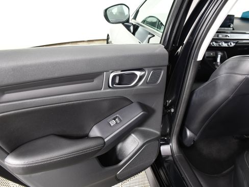 Certified 2024 Honda Civic EX-L image 46