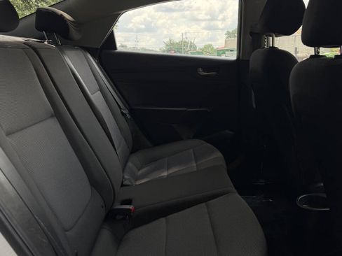 Used 2018 Hyundai Accent SE FWD image 10
