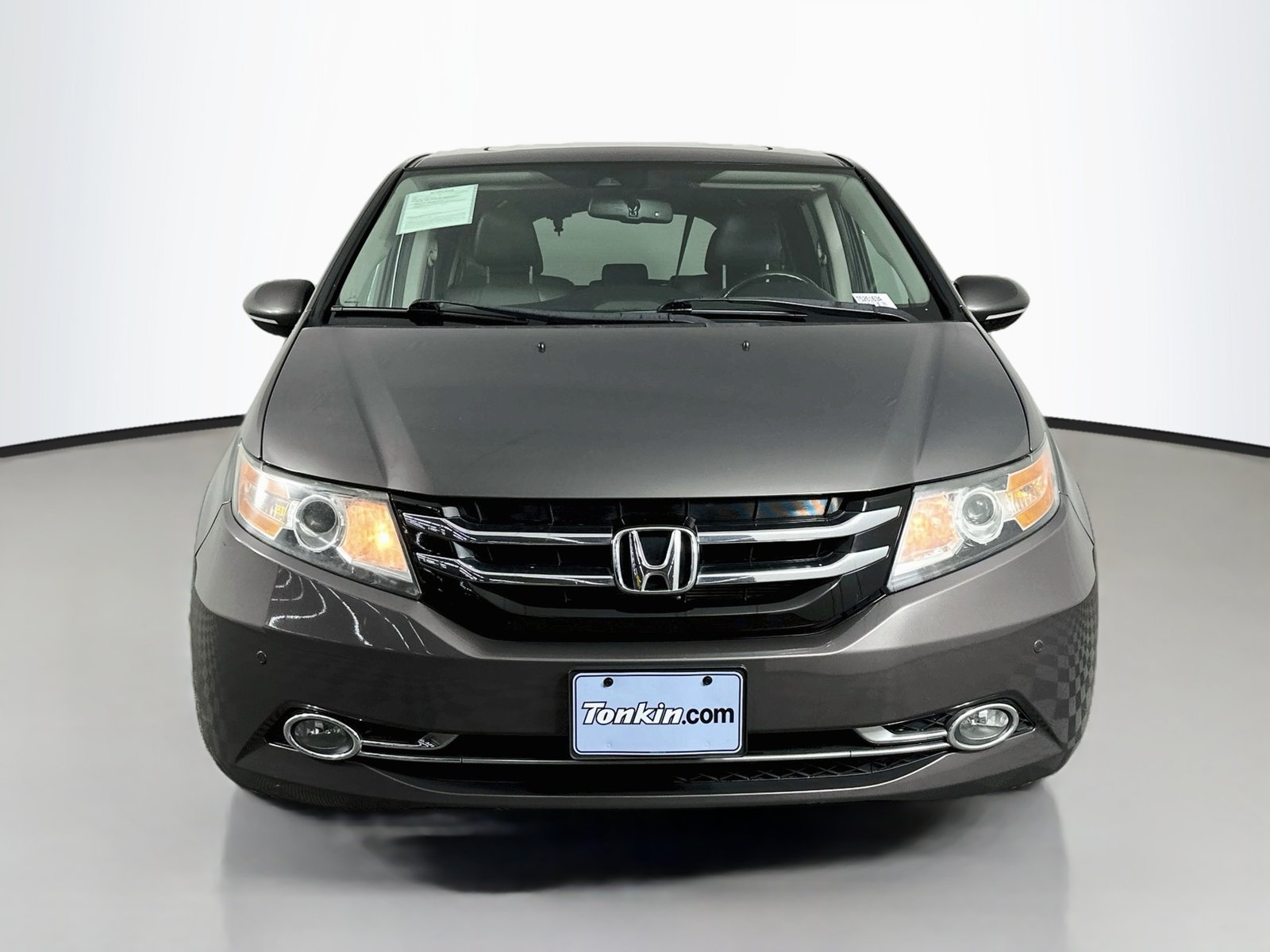 Used 2015 Honda Odyssey Touring image 2