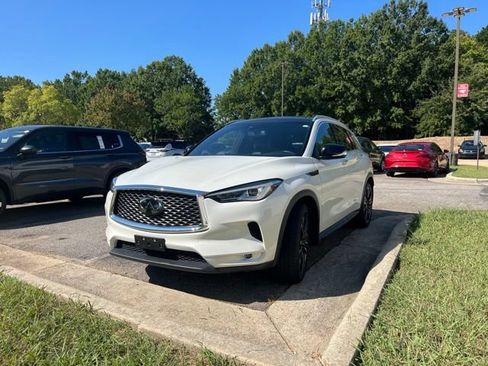 Used 2021 INFINITI QX50 Luxe w/ Appearance Package AWD/4WD image 5