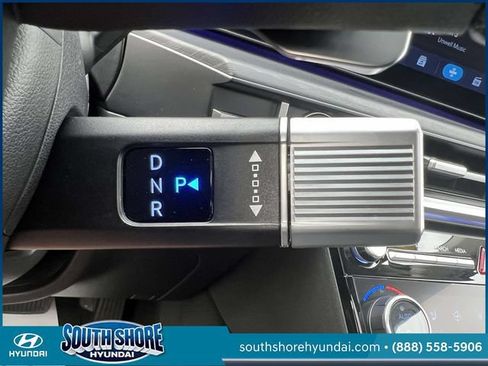 Certified 2024 Hyundai Santa Fe Limited AWD/4WD image 28