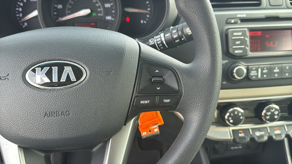 Used 2013 Kia Rio LX FWD image 19