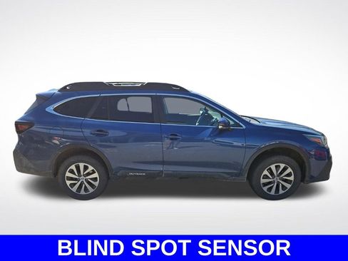 Used 2022 Subaru Outback Premium w/ Popular Package #1 AWD/4WD image 8