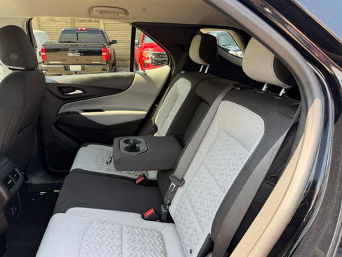 Used 2023 Chevrolet Equinox LS w/ LS Convenience Package FWD image 20
