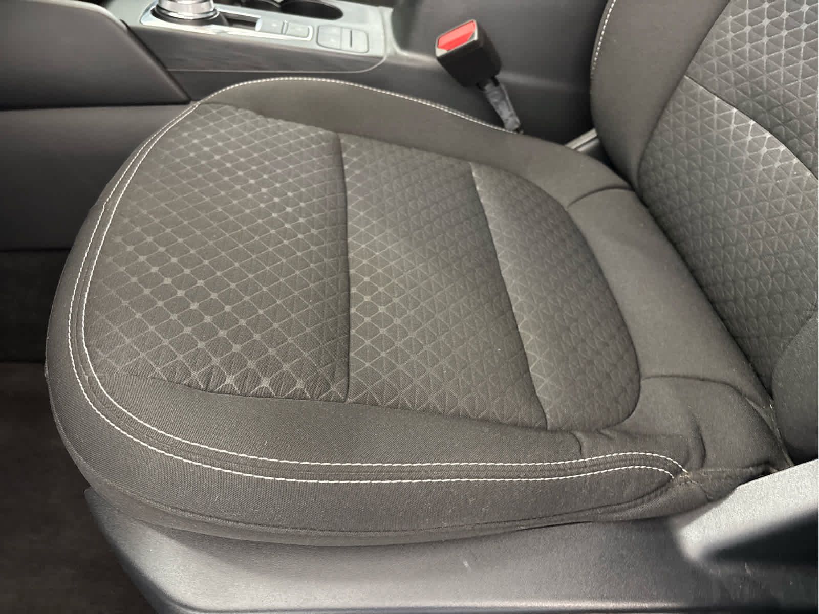 Certified 2024 Ford Escape Active AWD/4WD image 23