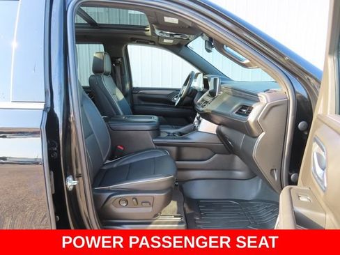 Used 2023 GMC Yukon SLT w/ SLT Luxury Package AWD/4WD image 26