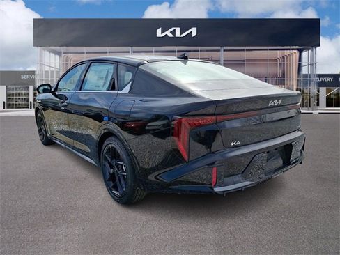 New 2025 Kia K4 GT-Line Turbo image 3