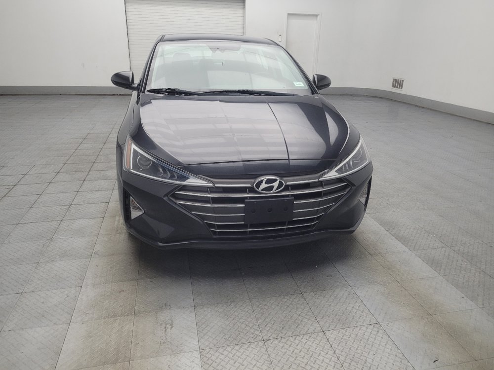 Used 2020 Hyundai Elantra SE FWD image 14