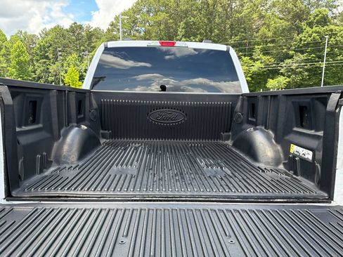 Used 2022 Ford F150 XL w/ STX Appearance Package RWD image 18